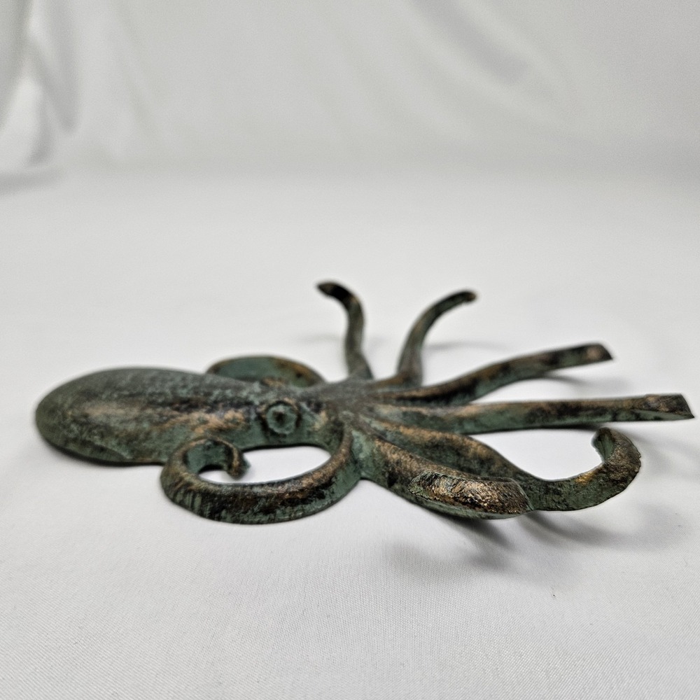 Octopus Cast Iron Wall Hook Key Rack Towel Hanger Verdigris Nautical Coastal - Picture 7 of 8
